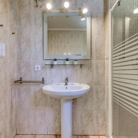 Muga-8 By Interhome
