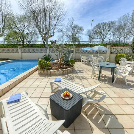 Muga-8 By Interhome Apartmán