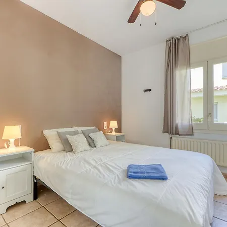 Muga-8 By Interhome *