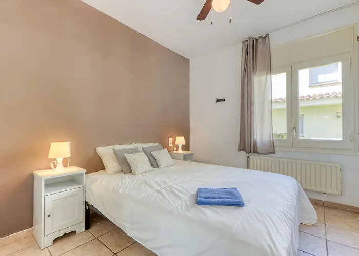 Muga-8 By Interhome *